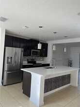 350 Annabelle Way in Davenport, FL - Building Photo - Building Photo