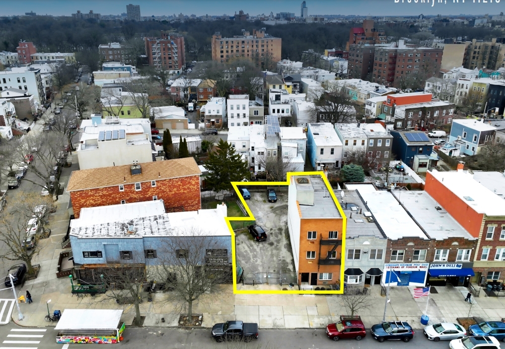 1261 Prospect Ave in Brooklyn, NY - Building Photo