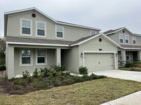 2321 Crescent Moon St in Kissimmee, FL - Building Photo