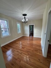 25 Orient Ave in Jersey City, NJ - Building Photo - Building Photo