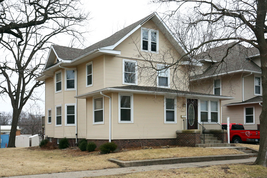 1161 26th St in Des Moines, IA - Building Photo