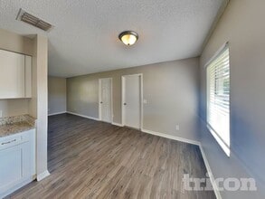 3181 Clewiston St in Deltona, FL - Building Photo - Building Photo