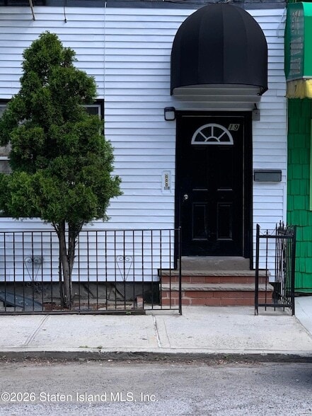 property at 19 Brook St