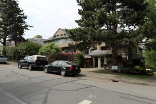 2401-2409 W 1st Ave in Vancouver, BC - Building Photo