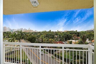 816 NW 11th St in Miami, FL - Building Photo - Building Photo