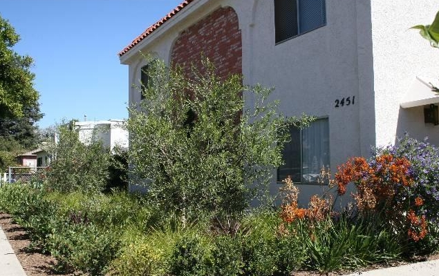 2451 20Th St in Santa Monica, CA - Foto de edificio - Building Photo