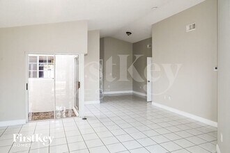 5860 SW 150th Ave in Miami, FL - Building Photo - Building Photo