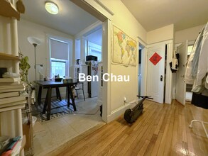 1622 Massachusetts Ave in Cambridge, MA - Building Photo - Building Photo