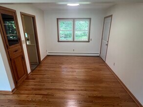 1643 Stanbridge Ave in Roseville, MN - Building Photo - Building Photo