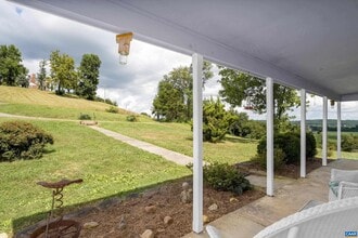 1829 Cabell Rd in Wingina, VA - Building Photo - Building Photo