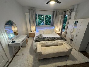 3210 Hampton Rd in Austin, TX - Building Photo - Building Photo