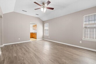 2122 Spring Grove S in Mobile, AL - Building Photo - Building Photo