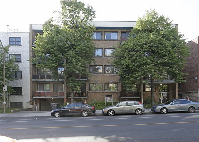 3325 Édouard-Montpetit in Montréal, QC - Building Photo - Primary Photo