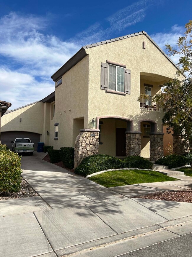2164 Lone Desert St in Las Vegas, NV - Building Photo - Building Photo