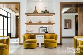 4220 Colony Plz Dr, Unit 11B in Charlotte, NC - Building Photo - Building Photo