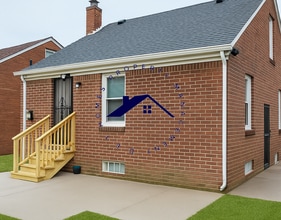 11081 Lakepointe St in Detroit, MI - Building Photo - Building Photo