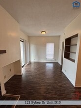 121 Bybee Dr in McMinnville, TN - Building Photo - Building Photo