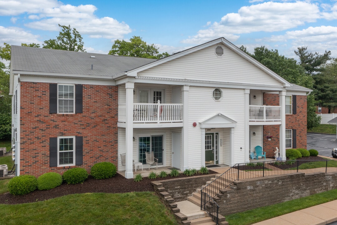 Forder Gardens in St. Louis, MO - Building Photo