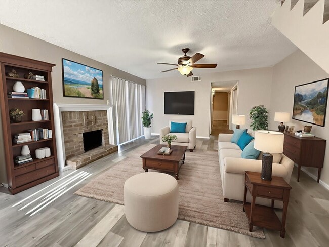 2625 Santiago Cir in Grand Prairie, TX - Foto de edificio - Building Photo