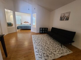 991 N 2100 W in Saint George, UT - Building Photo