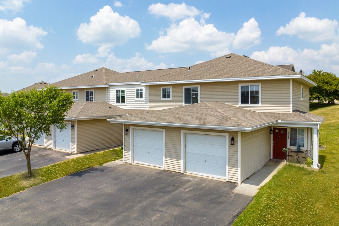 Dakota Townhomes in Rochester, MN - Foto de edificio