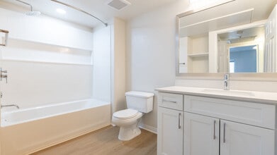 Westside in Los Angeles, CA - Building Photo - Building Photo