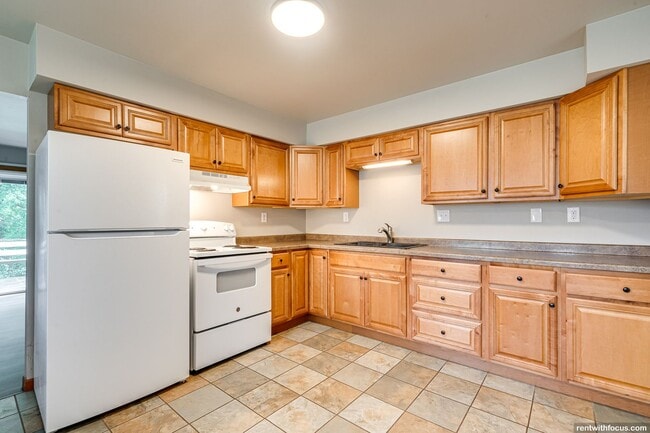 property at 631 State St