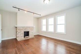 764-766-766 Kelton Ave in Columbus, OH - Building Photo - Building Photo