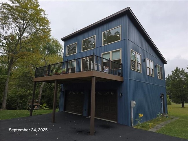 property at 416 S Eberhart Rd