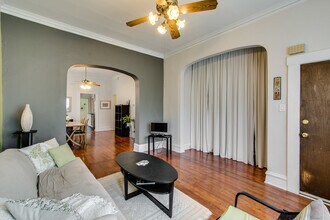 2457 N Rockwell St in Chicago, IL - Building Photo - Building Photo