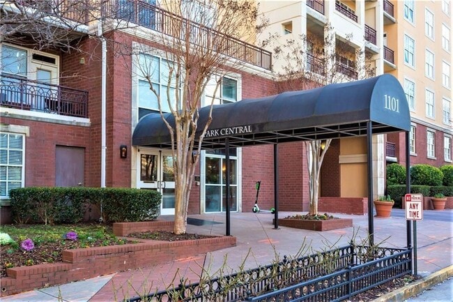 property at 1101 Juniper St NE