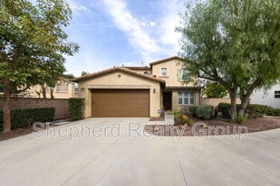 2985 Breezy Meadow Cir in Corona, CA - Building Photo