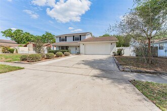16203 Fantasia Dr in Tampa, FL - Building Photo - Building Photo