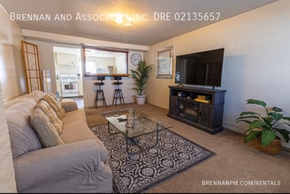 8459 La Mesa Blvd-Unit -#2 in La Mesa, CA - Building Photo - Building Photo