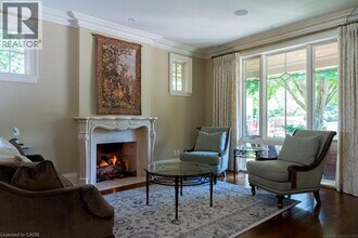 282 Dalewood Dr in Oakville, ON - Building Photo - Building Photo