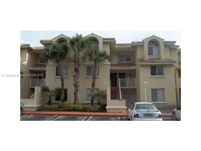 7106 Glenmoor Dr in West Palm Beach, FL - Building Photo