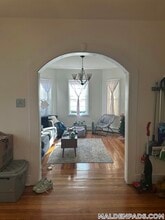 68 Myrtle St in Malden, MA - Building Photo - Building Photo