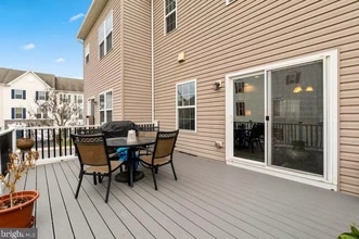 1280 Rannoch Ln in York, PA - Foto de edificio - Building Photo