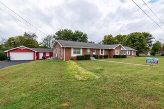 206 Keaton St-Unit -206 B Keaton Street in Lebanon, TN - Building Photo - Building Photo