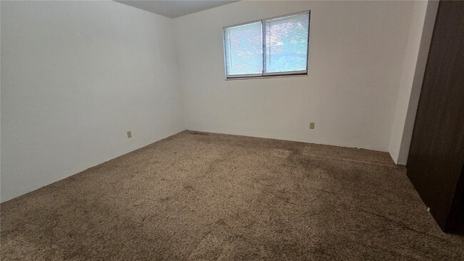 5 Yorkshire Ln in Belleville, IL - Foto de edificio - Building Photo