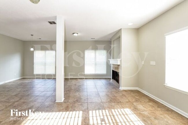 7705 Walcott Cove in Memphis, TN - Building Photo - Building Photo
