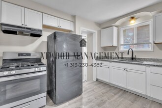 This beautifully updated 3-bedroom, 1-bath single-family home is ready for move-in!, Unit 06101 in Detroit, MI - Foto de edificio - Building Photo