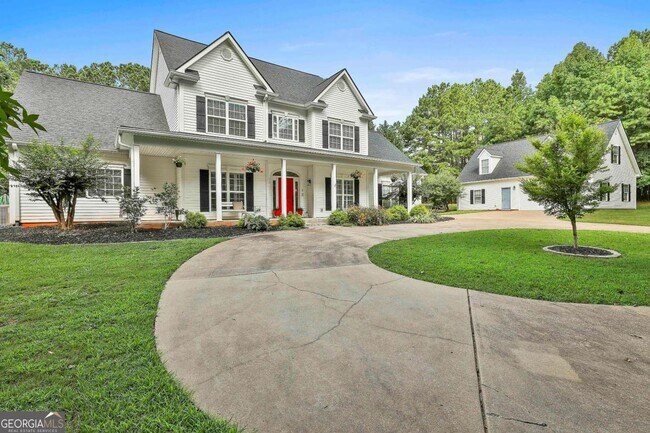 252 Happy Valley Cir in Newnan, GA - Building Photo - Building Photo