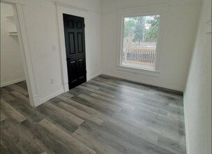 908 W Colorado Ave in Colorado Springs, CO - Foto de edificio - Building Photo