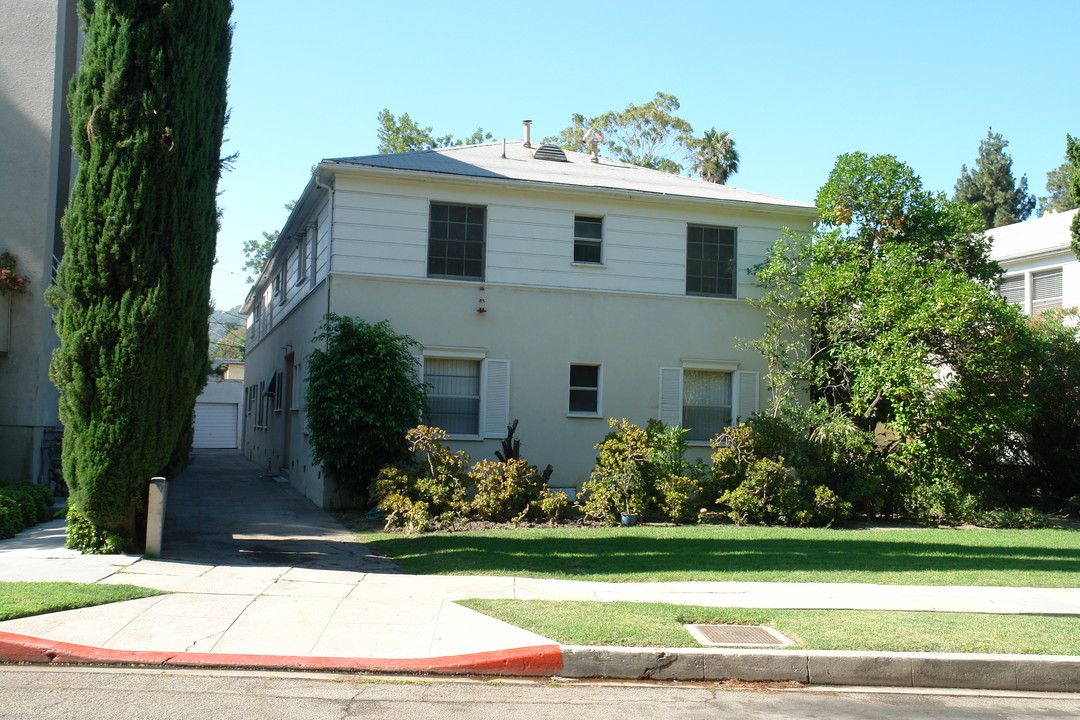 13124-13126 Valleyheart Dr in Studio City, CA - Building Photo