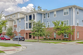 Fellwood II in Savannah, GA - Building Photo - Building Photo