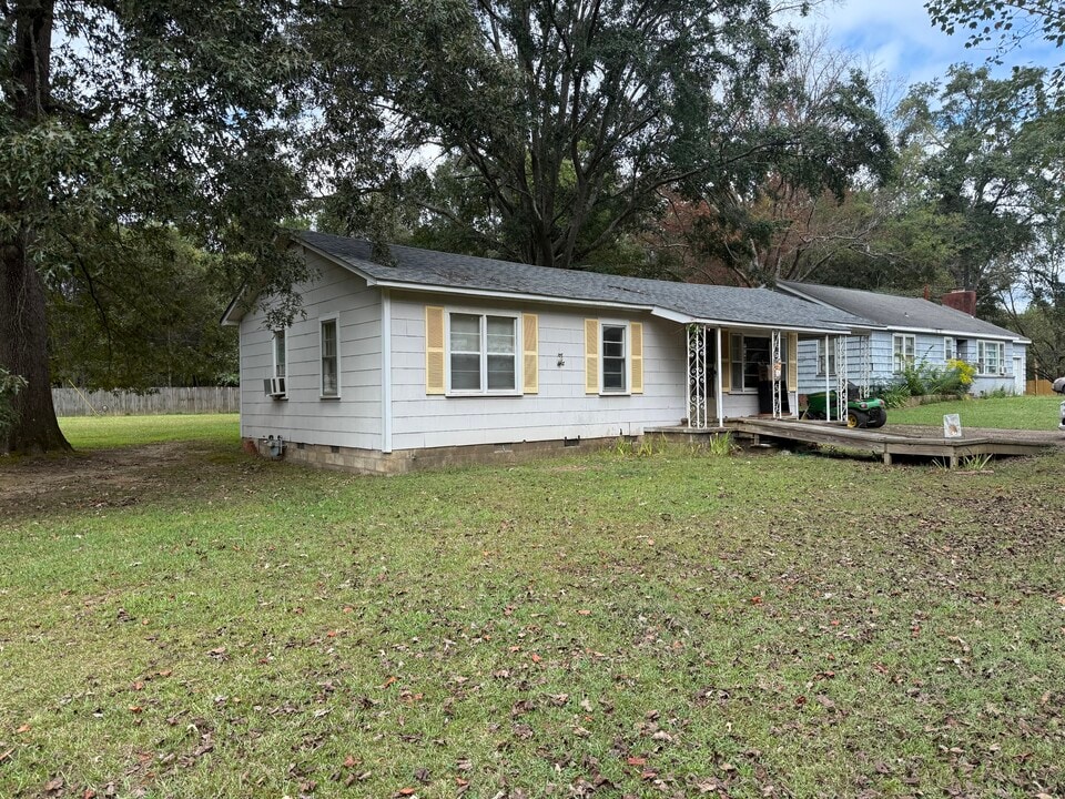 206 S Smith St in Fulton, MS - Building Photo