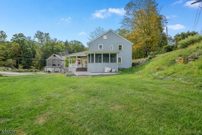 2 Old Middleville Rd in Newton, NJ - Building Photo - Building Photo