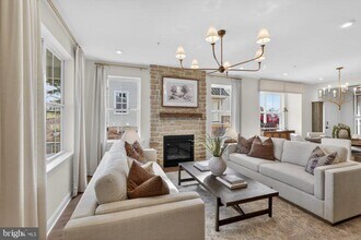 12 BALDWIN Way in Silverdale, PA - Building Photo - Building Photo