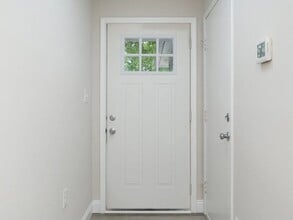 1053 Emerald Ln in Fort Walton Beach, FL - Foto de edificio - Building Photo